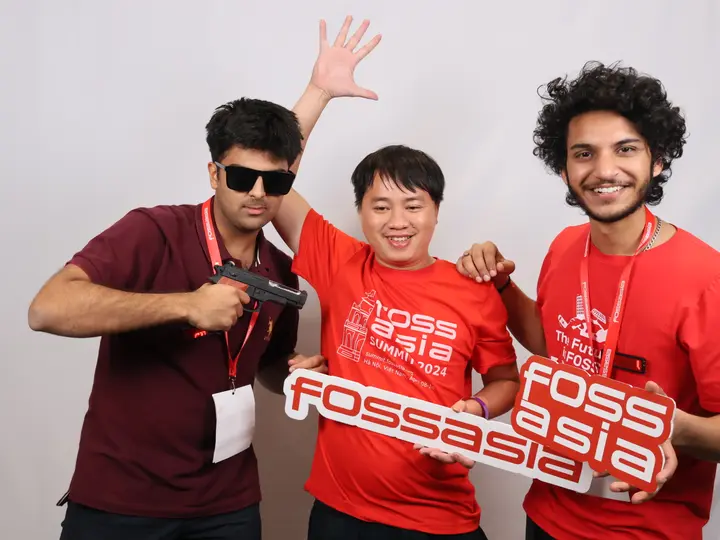 At the FOSSASIA Summit booth with Quan and Vedansh